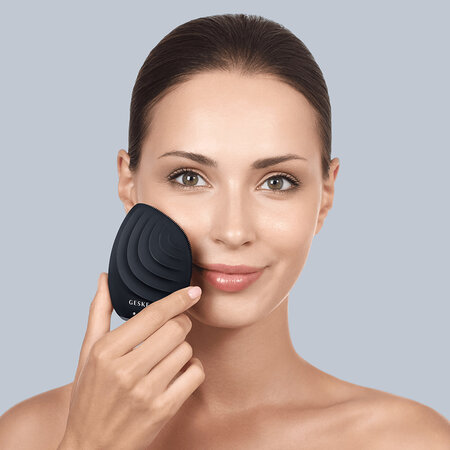 Perie pentru masaj facial 5 in 1 Black Sonic, 1 bucata, Geske 603559