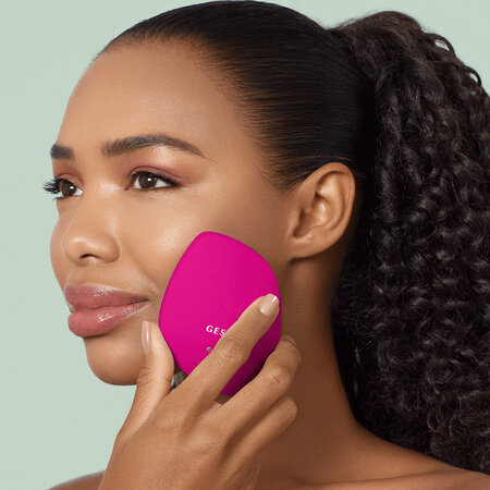 Dispozitiv multifunctional 9 in 1 Magenta Warm&Cool Mask Sonic, 1 bucata, Geske 604038