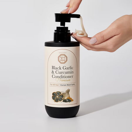 Balsam de par Premium Black Garlic & Curcumin, 500 ml, Daeng Gi Meo Ri 611854