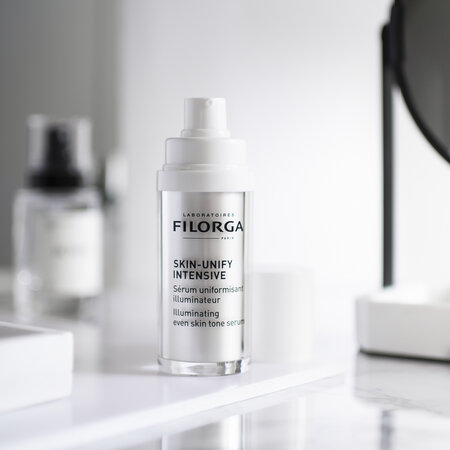 Ser iluminator impotriva petelor pigmentare Skin-Unify Intensive, 30 ml, Filorga 615466