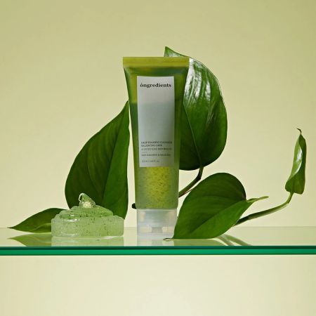 Gel de curatare cu pH 5.5 pentru controlul productiei de sebum, 120 ml, ongredients 642597
