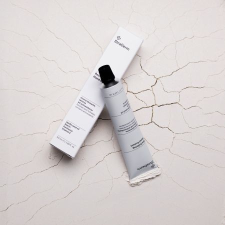 Crema hidratanta pentru maini cu textura usoara, 50 ml, StraDerm 652318