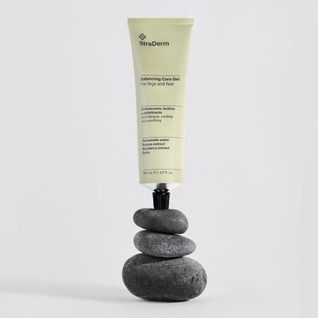 Gel racoritor pentru ingrijirea picioarelor, 140 ml, StraDerm 652322