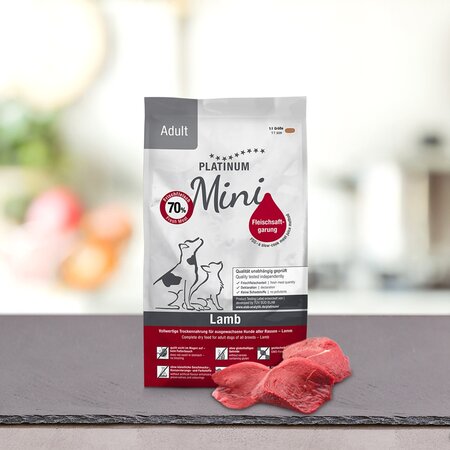 Hrana uscata cu miel pentru caini adulti de talie mica Mini Adult Dog, 900 g, Platinum 655664