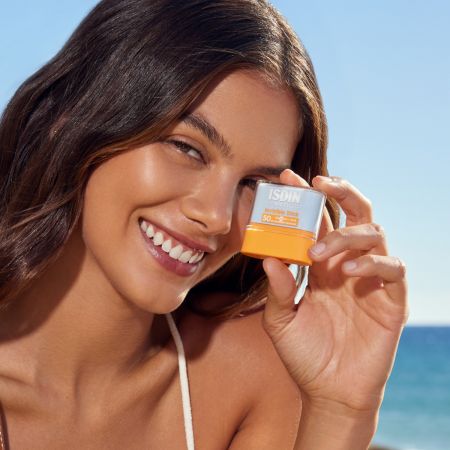 Stick invizibil cu protectie solara SPF50, Fotoprotector, 10 g, Isdin 660092
