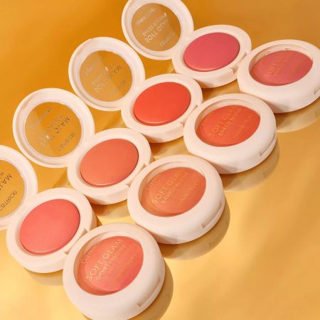 Fard de obraz baked Nuanta 020 Peachy Breeze Soft Glam Baked Blush, 5.6 g, Catrice 664382