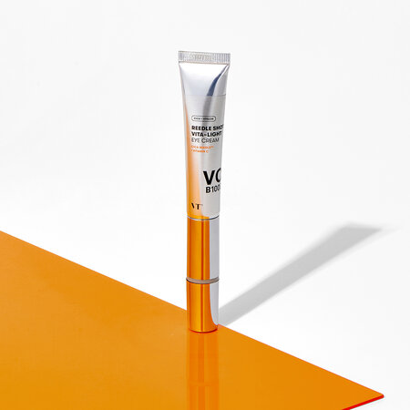 Crema iluminatoare pentru conturul ochilor cu Cica Reedle, Vitamina C si aplicator cu vibratii micro-sonice, 15 ml, Vt Cosmetics 664903