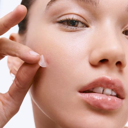 Plasturi invizibili pentru cosuri Pure Active, 8 bucati, Garnier 666074