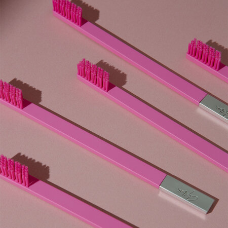 Periuta de dinti Soft Bubblegum Pink Silver, 1 bucata, Apriori 666425