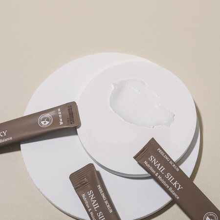 Scrub pentru fata cu secretie de melc Peeling Scrub, 40 bucati, Mizon 666522