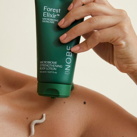 Lotiune de corp hidratanta cu extract microbian forestier Forest Elixir, 150 ml, Nobe 671399