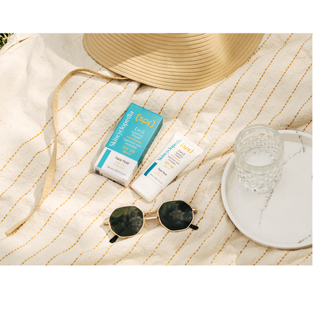 Crema de fata cu acid hialuronic, ceramide si SPF 50, 50 ml, Skincyclopedia 671601