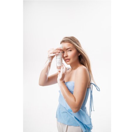 Spuma pentru curatarea fetei cu ectoina si inulina Biotics, 150 ml, Skincyclopedia 698926