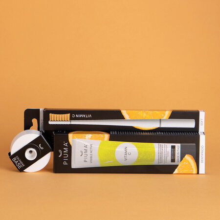Set Periuta de dinti + baza + pasta de dinti 75 ml, infuzate cu vitamina C, Vit C Pure White, 1 periuta + 1 baza calanderistica + 75 ml, Piuma 677601