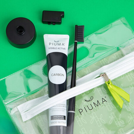 Set Periuta de dinti + baza + pasta de dinti 75 ml, infuzate cu carbune de bambus Perfect Black, 1 periuta + 1 baza calanderistica + 75 ml, Piuma 677614