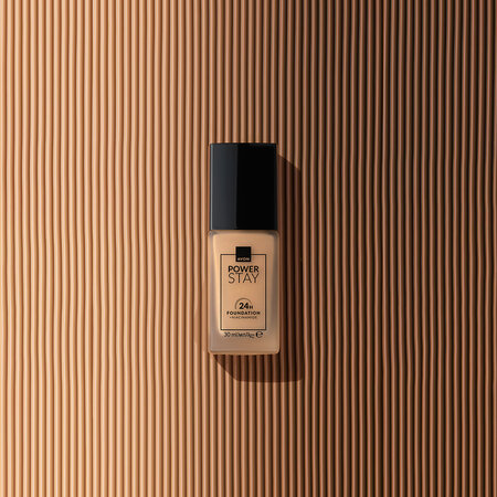Fond de ten Walnut 510N Power Stay 24h, 30 ml, Avon 678933