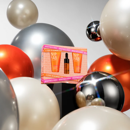 Set Ser facial concentrat cu vitamina C 10 ml + Ser facial cu vitamina C 20 ml + Gel-crema cu vitamina C 20 ml, NIP+FAB 679926