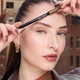 Creion pentru definirea sprancenelor Nuanta 05 Deep Brown Quick Shaper, 1 g, Maybelline 687868