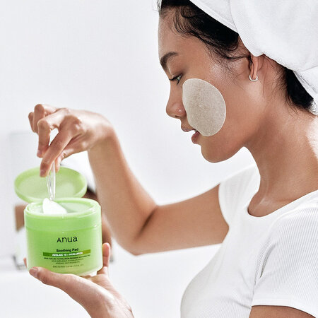 Dischete pentru calmarea tenului sensibil Azelaic 10 + Hyaluron Redness Soothing, 90 bucati, Anua 691266