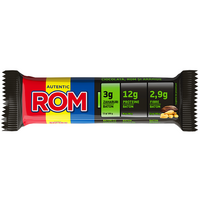 Baton proteic cu ciocolata si crema de rom cu arahide, 41 g, Rom