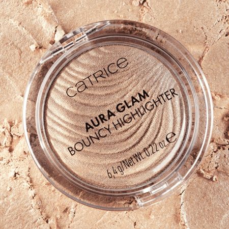 Iluminator 010 Moonlit Sand, Aura Glam Bouncy Highlighter, 6.4g, Catrice 696577