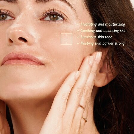Toner de fata hidratant cu extract de orez negru si acid hialuronic Black Rice Hyaluronic, 30 ml, Haruharu Wonder 696793