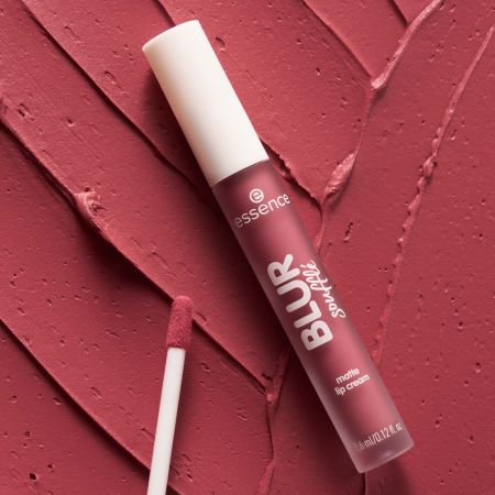 Ruj crema mat, 05 Crush Hour, BLUR souffle matte, 3.6 ml, Essence 703485