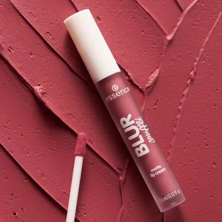Ruj crema mat, 05 Crush Hour, BLUR souffle matte, 3.6 ml, Essence 703485