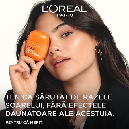 Fluid colorat cu factor de protectie solara SPF 30 Revitalift Vitamin C Tinted Glow, 40 ml, LOreal 715648