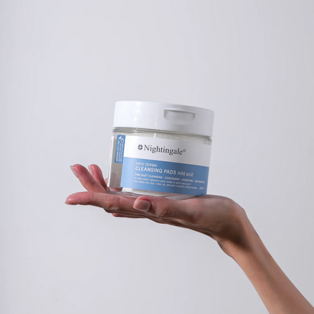 Dischete pentru curatarea tenului cu efect hidratant, pH 5.5, Daily Derma, 70 bucati, Nightingale 718533