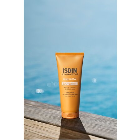 Lotiune iluminatoare cu protectie solara SPF 30 Fotoprotector Body Glow, 200 ml, Isdin 725275