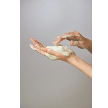 Spuma calmanta si reparatoare cu ceramide Jeju Yuja, 145 ml, Vvbetter 727735