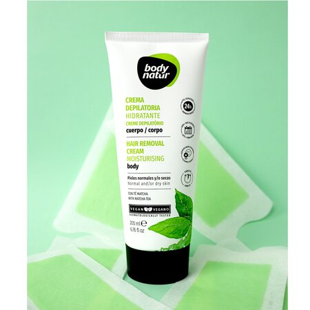 Crema depilatoare cu matcha pentru piele normala, 200 ml, Body Natur 733089