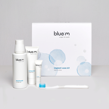 Kit pentru igiena orala zilnica, 250 ml + 75 ml + 15 ml + 1 bucata, Blue M 737445