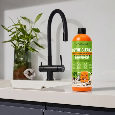 Solutie profesionala enzimatica concentrata pentru elimirarea mirosurilor si petelor, 750 ml, PetStandard 741151