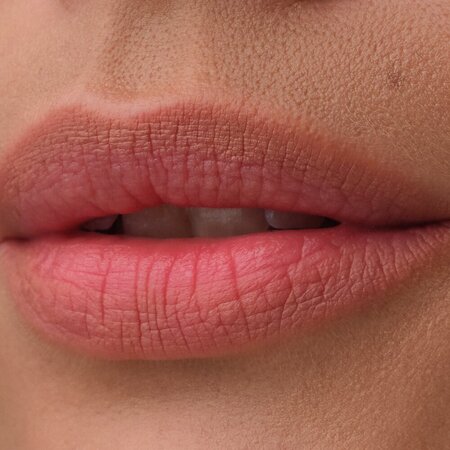 Creion de buze, 030 Defined, BlurReal Lip Shaper, 0.8 g, Catrice 742176