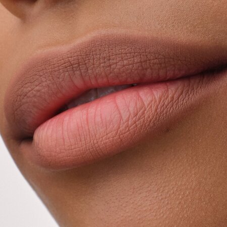 Creion de buze, 030 Defined, BlurReal Lip Shaper, 0.8 g, Catrice 742175