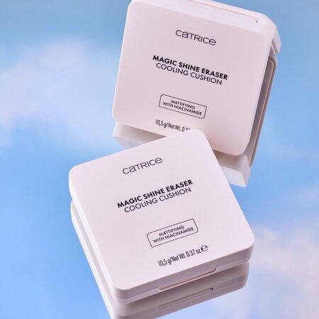 Primer matifiant, 010 Cool Cloud, Magic Shine Eraser Cooling Cushion, 10.5 g, Catrice 742527