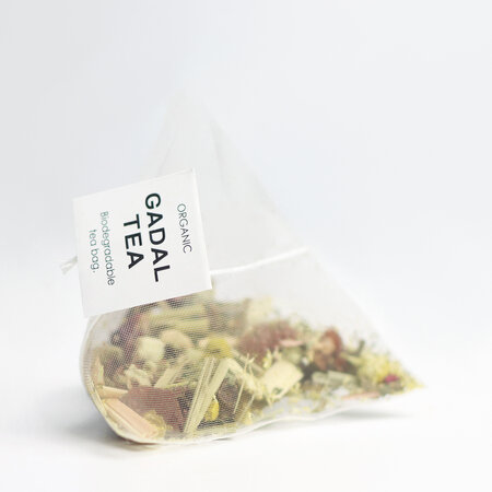 Ceai bio de musetel si hibiscus, 15 piramide, Gadal Tea 743305