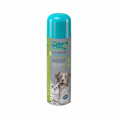 Spray antiparazitar cu ulei de geranium pentru caini si pisici, 250 ml, Pess