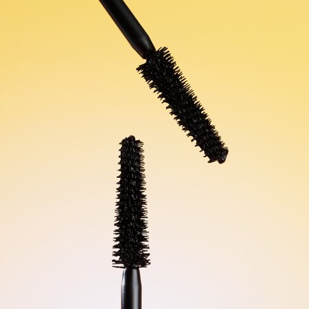 Mascara cu efect de gene false Nuanta 01 Black Lash Princess Tubing, 12 ml, Essence 753956