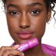 Ruj crema Nuanta 02 Featherlight Pink Juicy Matte Lip Mousse, 2.7 ml, Essence 754316