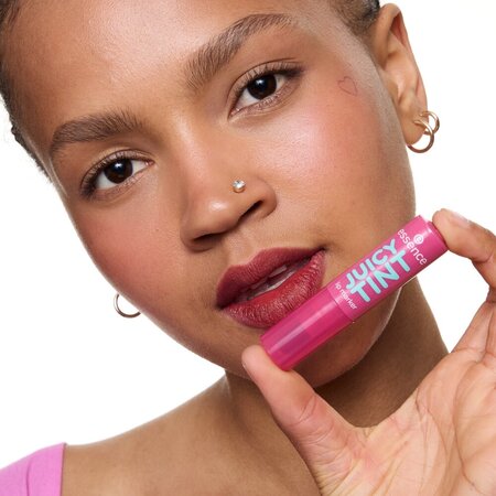 Creion contur pentru buze Nuanta 05 Plum Party Juicy Tint Lip Marker, 3.5 ml, Essence 754394
