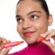 Creion contur pentru buze Nuanta 02 Strawberry Szn Juicy Tint Lip Marker, 3.5 ml, Essence 754366
