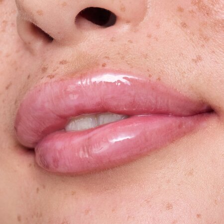 Balsam de buze Nuanta 01 Sheeriously Creamy Milky Glazed Glossy Lip Balm, 4 ml, Essence 754503