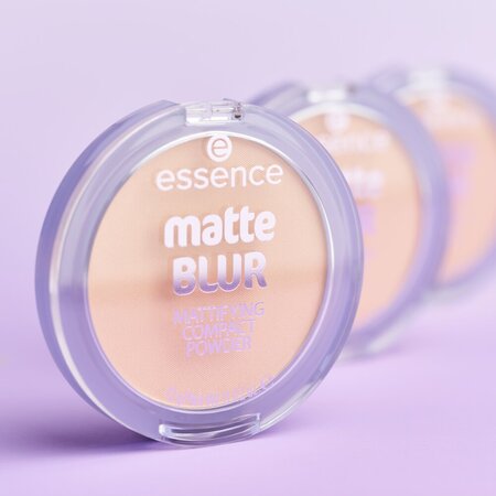 Pudra compacta matifianta Nuanta 20 Matte Blur, 12 g, Essence 754908