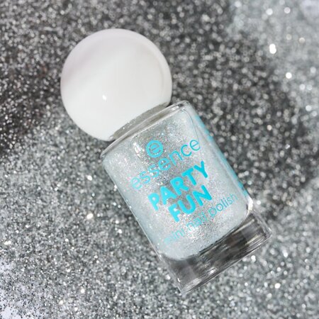 Lac pentru unghii Nuanta 20 Party Fun Mini Nail Polish, 5 ml, Essence 755066