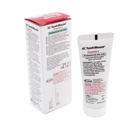 Crema topica remineralizanta pe baza de apa cu aroma de capsuni Tooth Mousse, 40 g, GC 654260