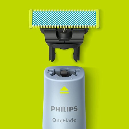Aparat de ras QP1326/20 First Shave, 1 bucata, Philips One Blade 757539