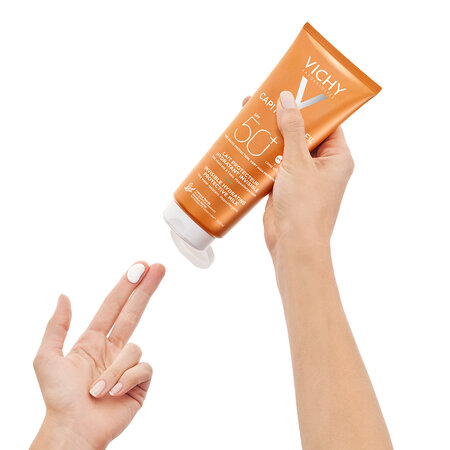 Lapte hidratant cu protectie solara SPF 50+ pentru fata si corp Capital Soleil, 300 ml, Vichy 550149